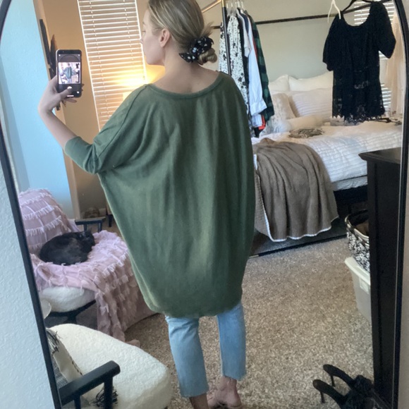 Free people green hi-low top - Picture 4 of 4